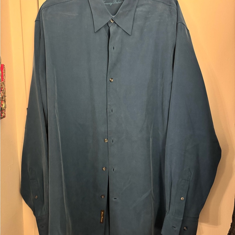 Tommy Bahama blue silk/wool button down XL